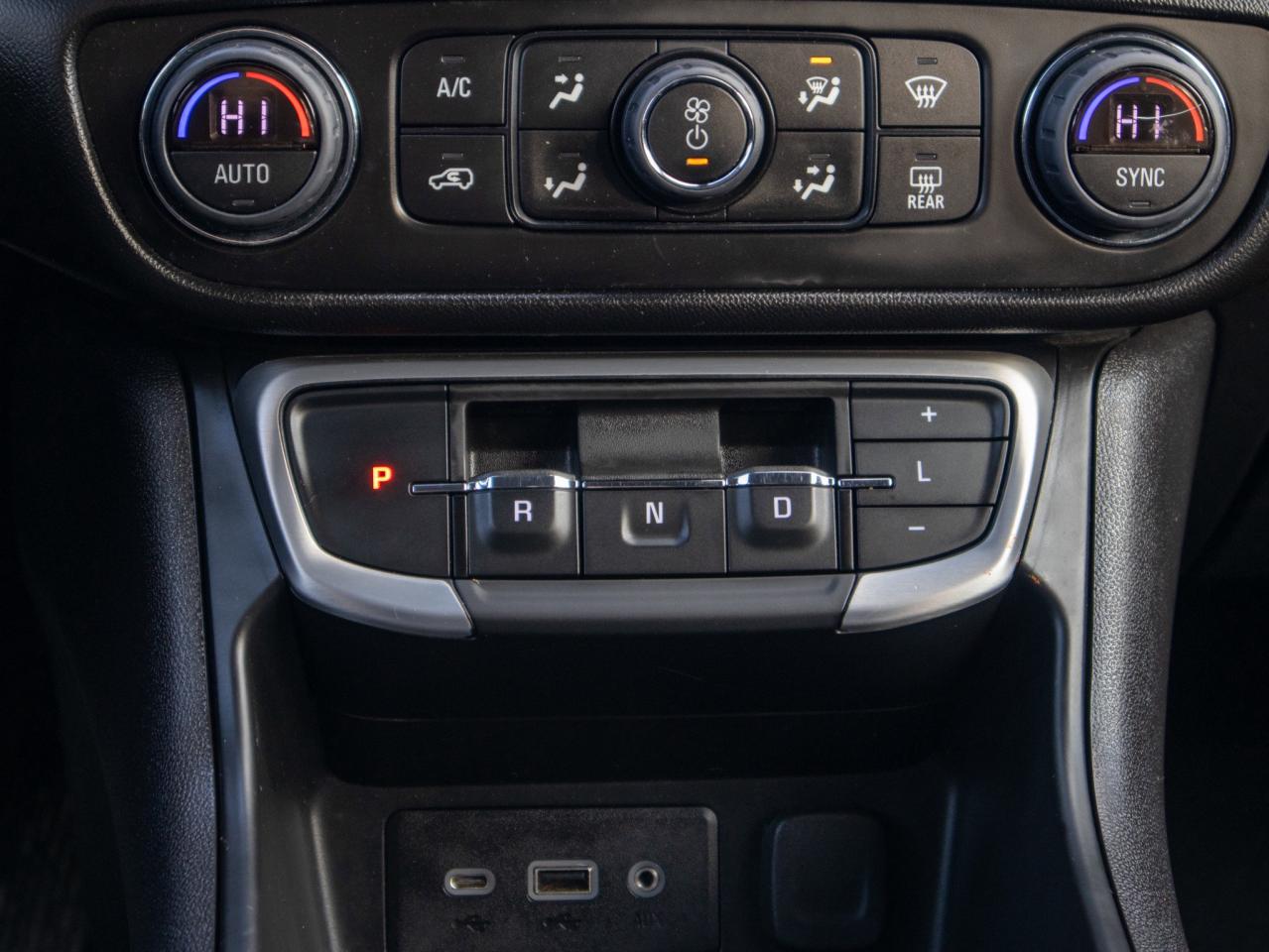 2024 GMC Terrain SLE - Premium Cloth Seats   WiFi Hotspot Photo