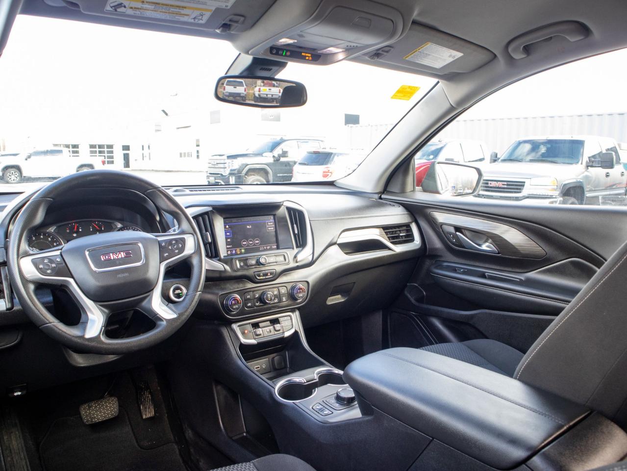 2024 GMC Terrain SLE - Premium Cloth Seats Photo