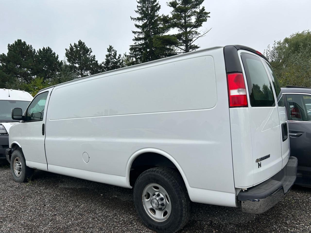 2020 Chevrolet Express RWD 2500 135 Photo