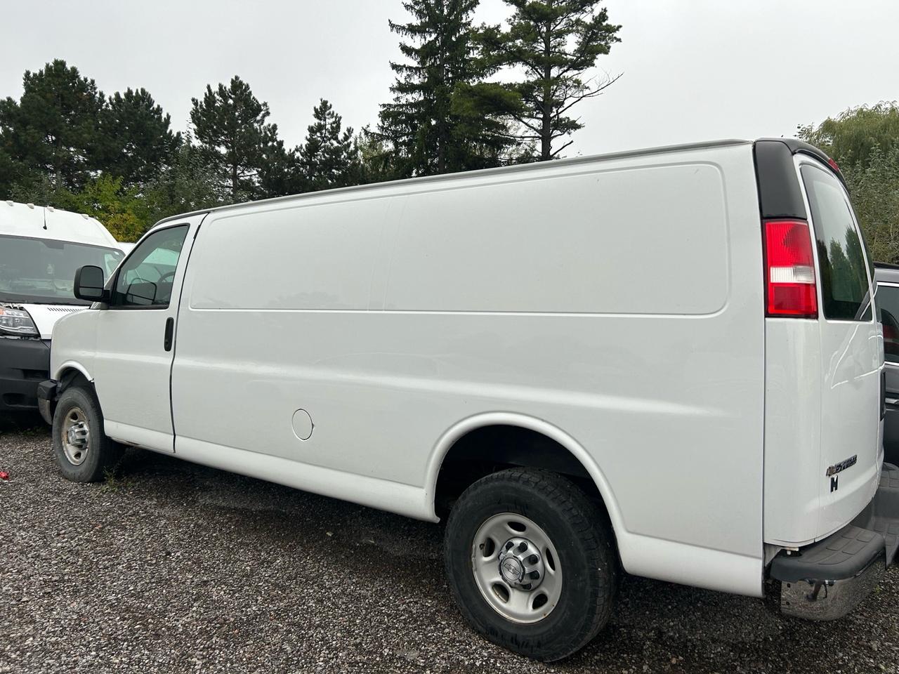 2020 Chevrolet Express RWD 2500 135 Photo
