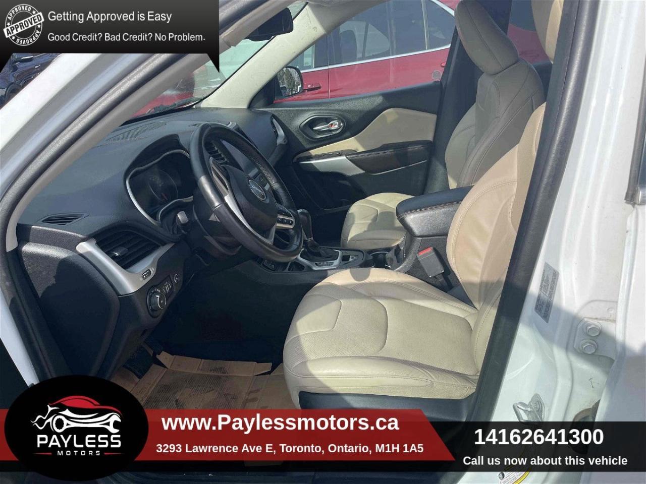 2018 Jeep Cherokee Limited FWD Photo2