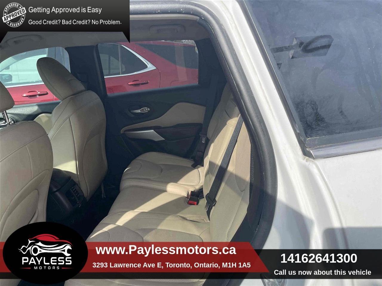 2018 Jeep Cherokee Limited FWD Photo1