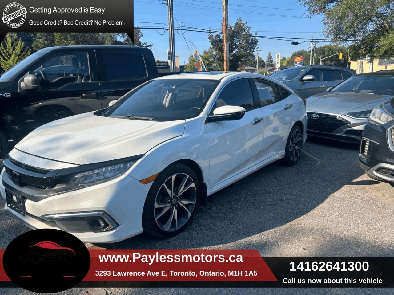 2019 Honda Civic Touring CVT Photo0
