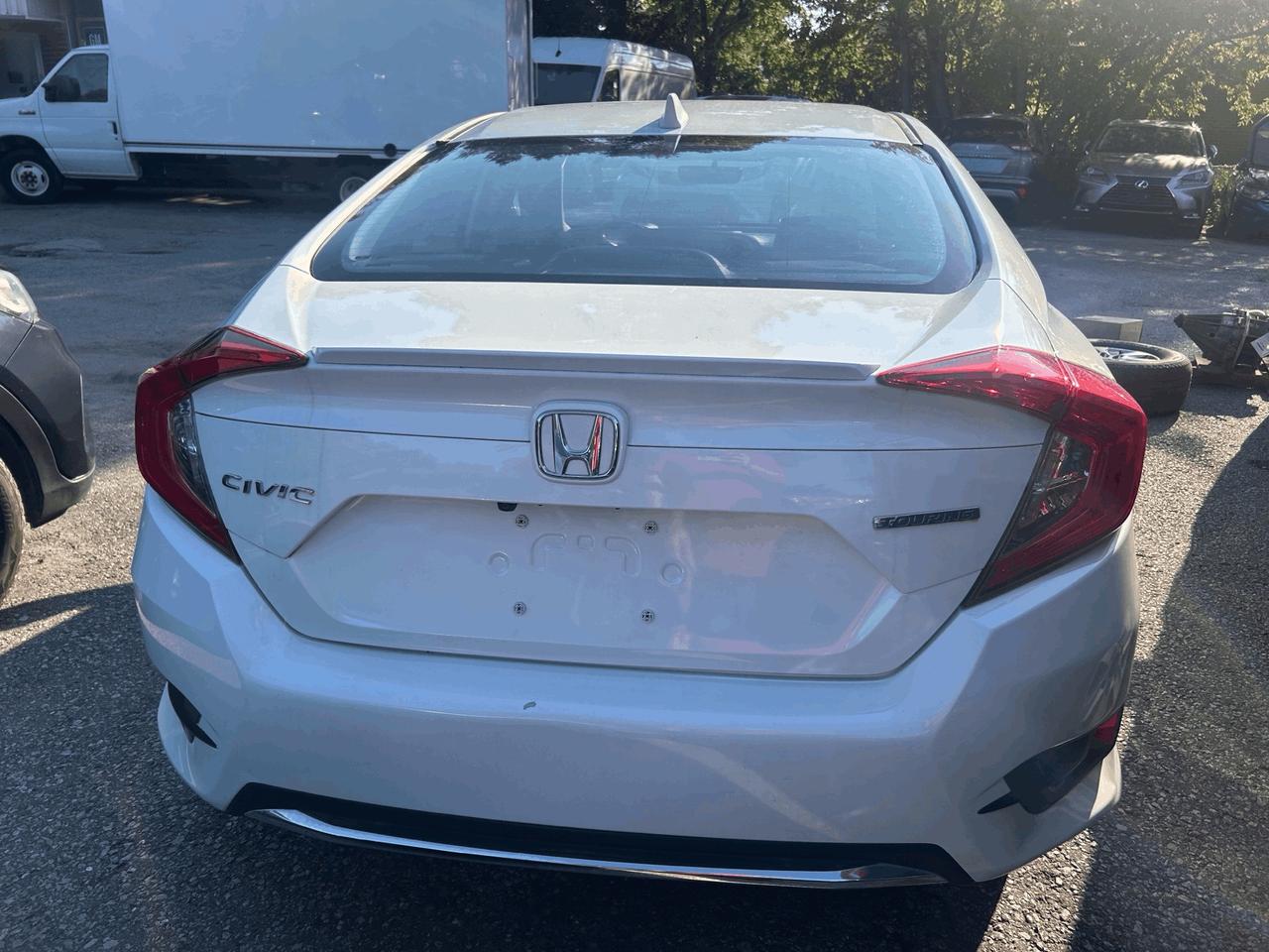 2019 Honda Civic Touring CVT Photo