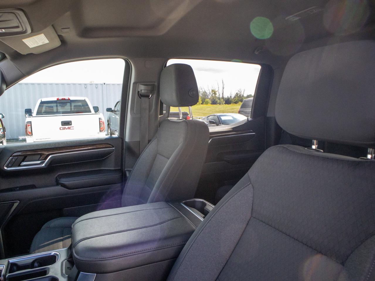 2023 GMC Sierra 1500 Elevation - EZ Lift Tailgate Photo