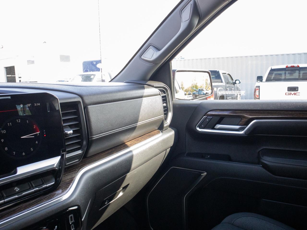 2023 GMC Sierra 1500 Elevation - EZ Lift Tailgate   Keyless Entry Photo