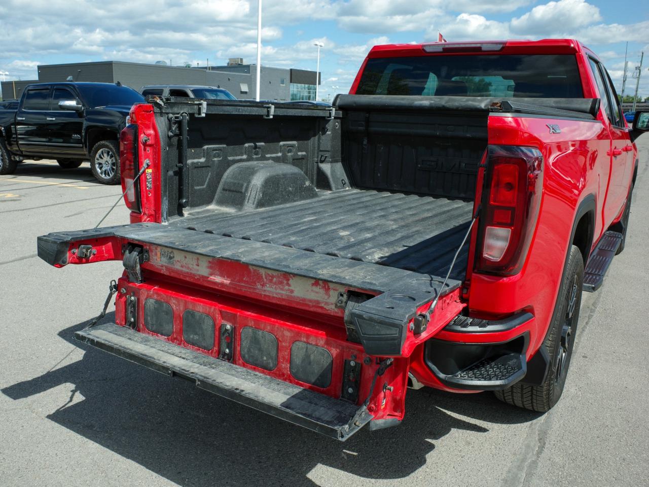 2023 GMC Sierra 1500 Elevation - EZ Lift Tailgate Photo