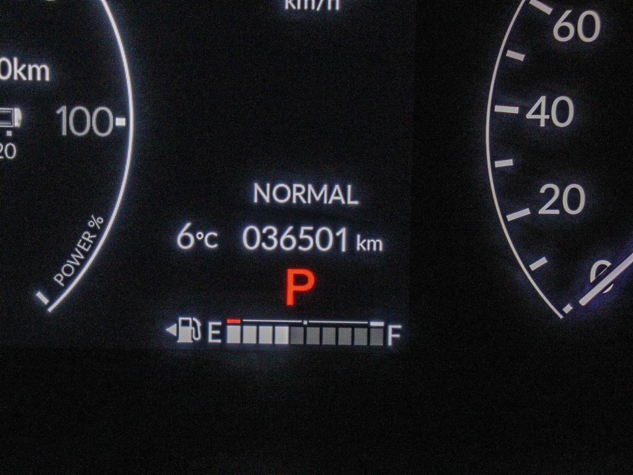 2024 Honda CR-V Touring HYBRID LEATHER NAVIGATION Photo