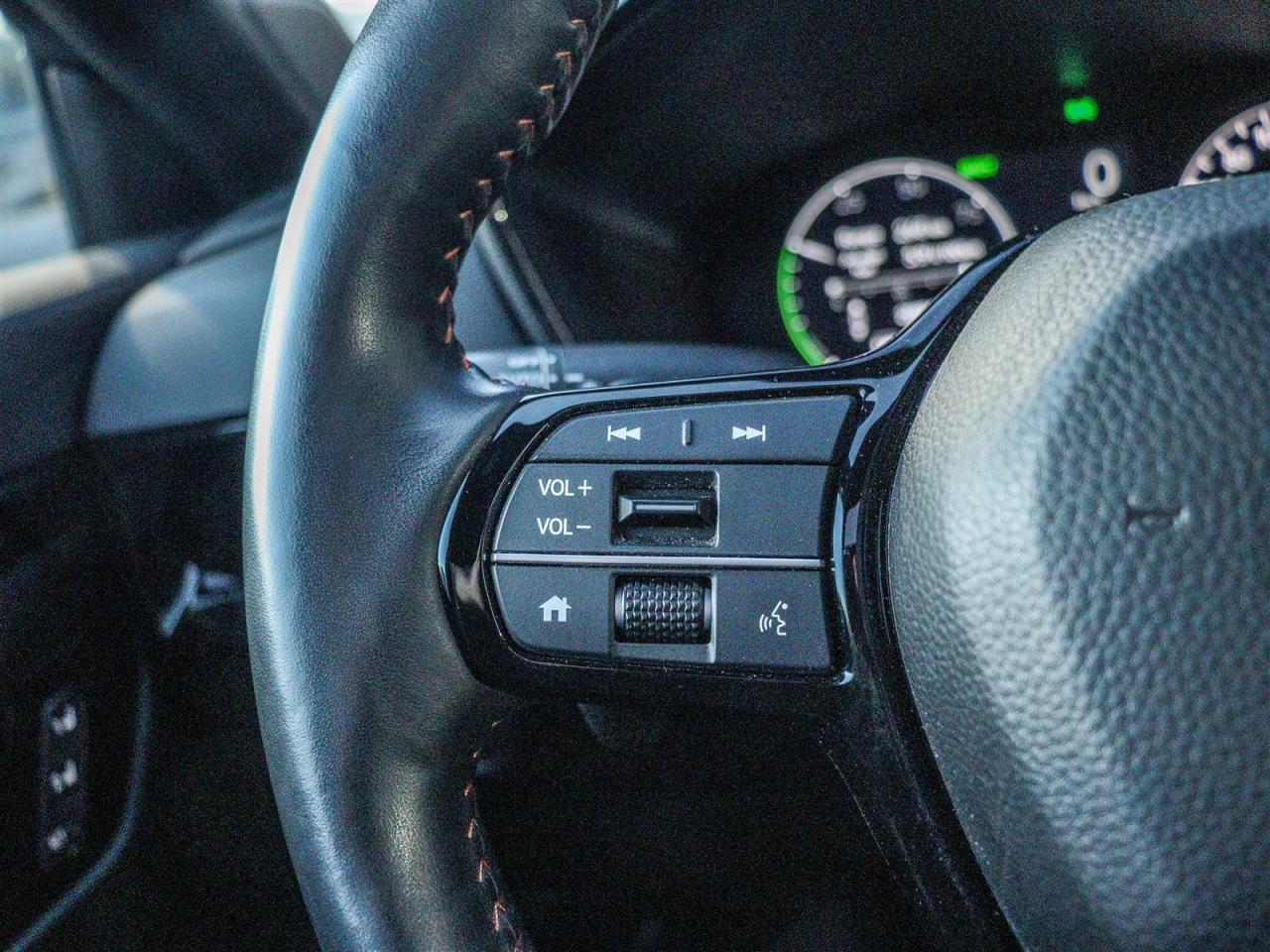 2024 Honda CR-V Touring HYBRID LEATHER NAVIGATION Photo