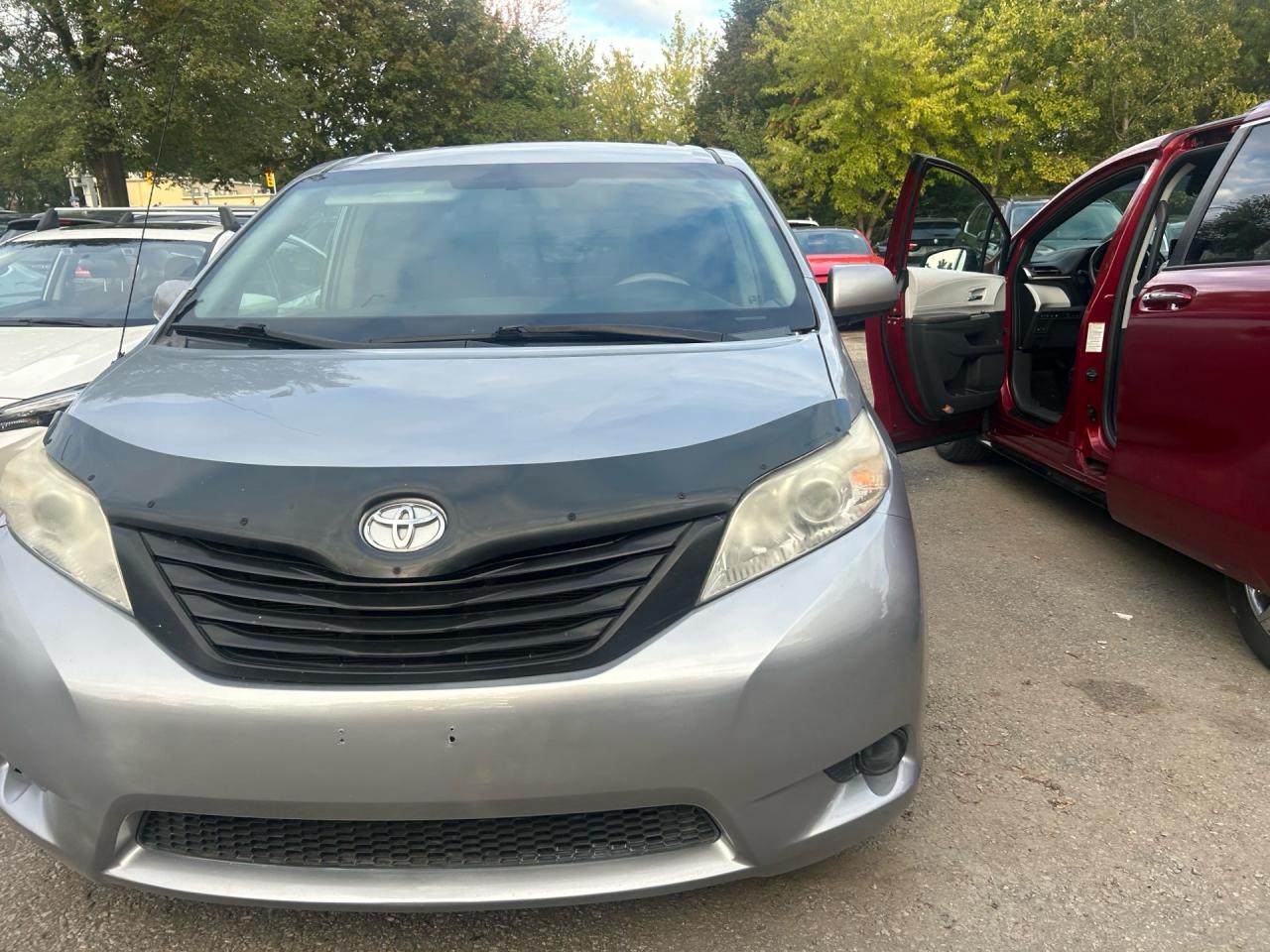 2012 Toyota Sienna 5DR V6 CE 7-PASS FWD Photo