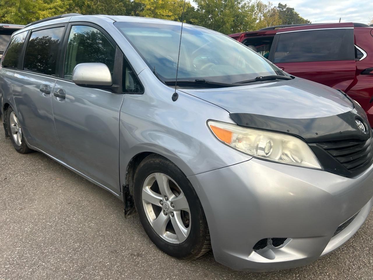 2012 Toyota Sienna 5DR V6 CE 7-PASS FWD Photo