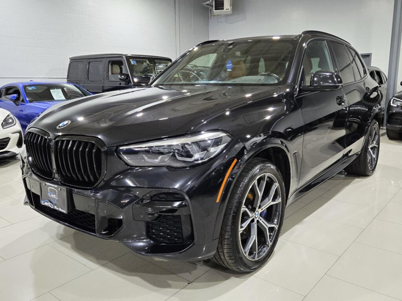 2022 BMW X5 xDrive40i M-Sport Premium Essential PKG SKY LOUNGE Photo
