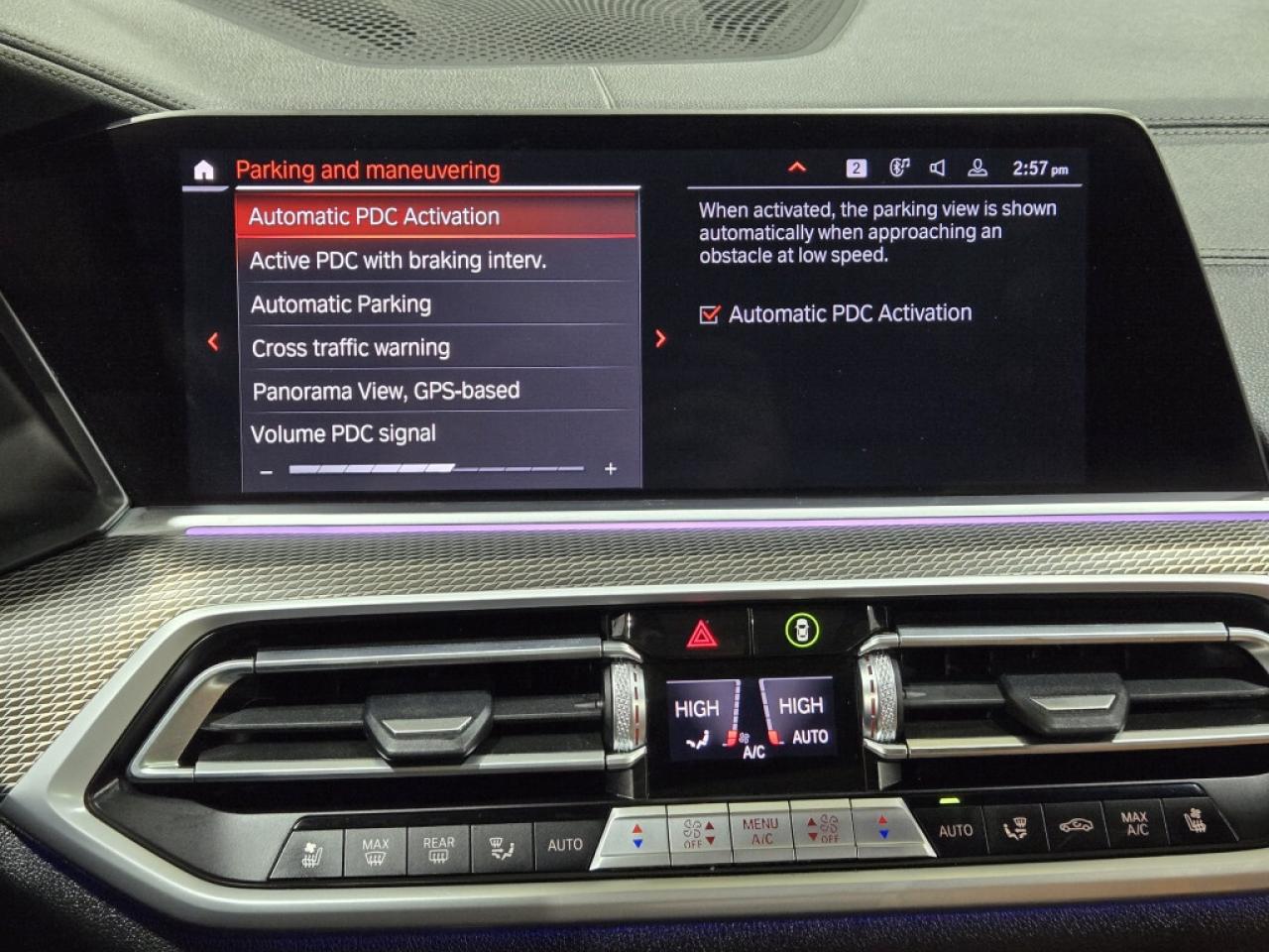 2022 BMW X5 xDrive40i M-Sport Premium Essential PKG SKY LOUNGE Photo