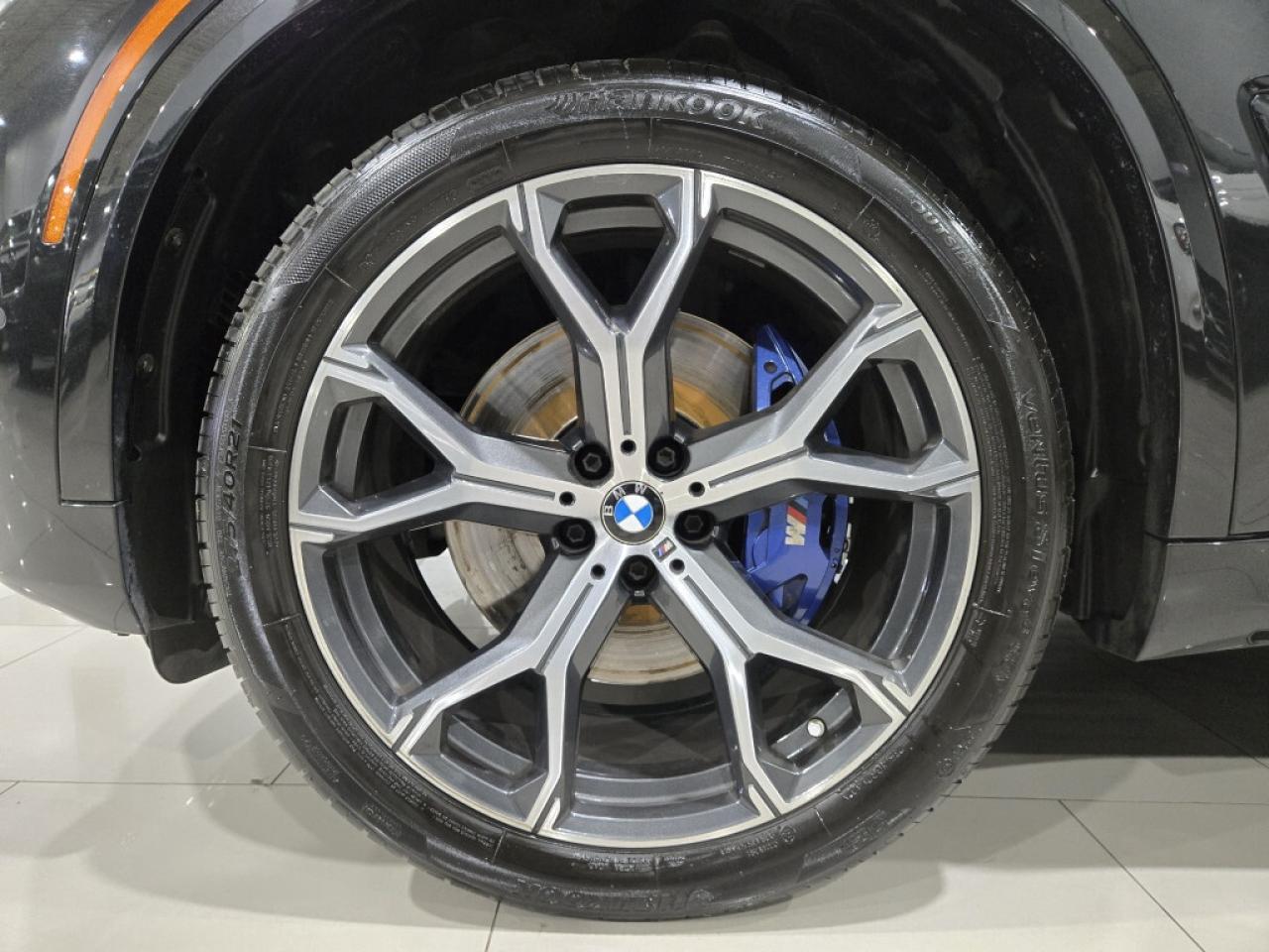 2022 BMW X5 xDrive40i M-Sport Premium Essential PKG SKY LOUNGE Photo