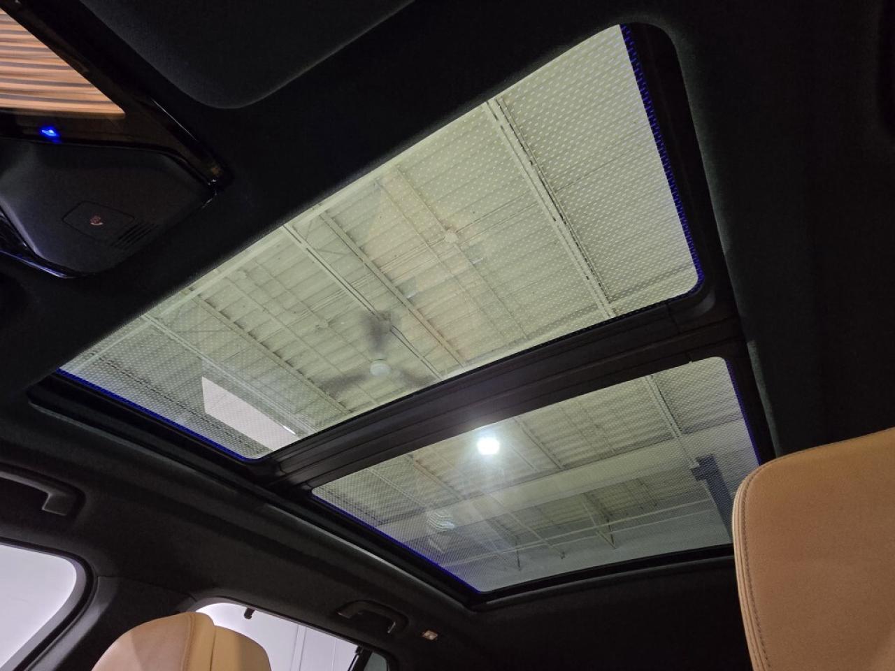 2022 BMW X5 xDrive40i M-Sport Premium Essential PKG SKY LOUNGE Photo