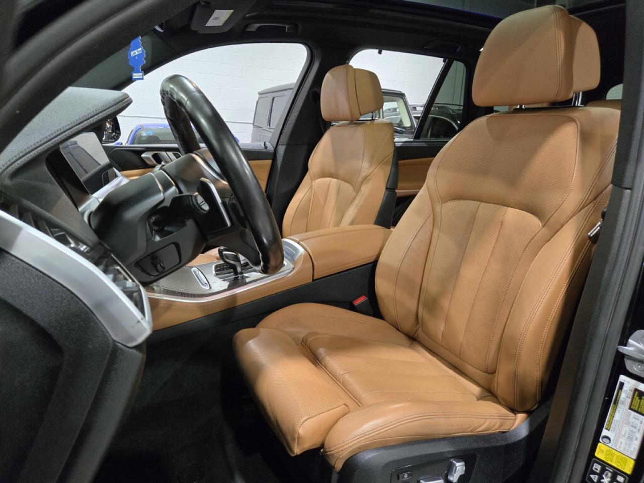 2022 BMW X5 xDrive40i M-Sport Premium Essential PKG SKY LOUNGE Photo
