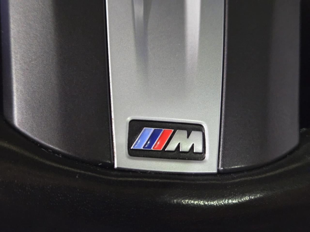 2022 BMW X5 xDrive40i M-Sport Premium Essential PKG SKY LOUNGE Photo