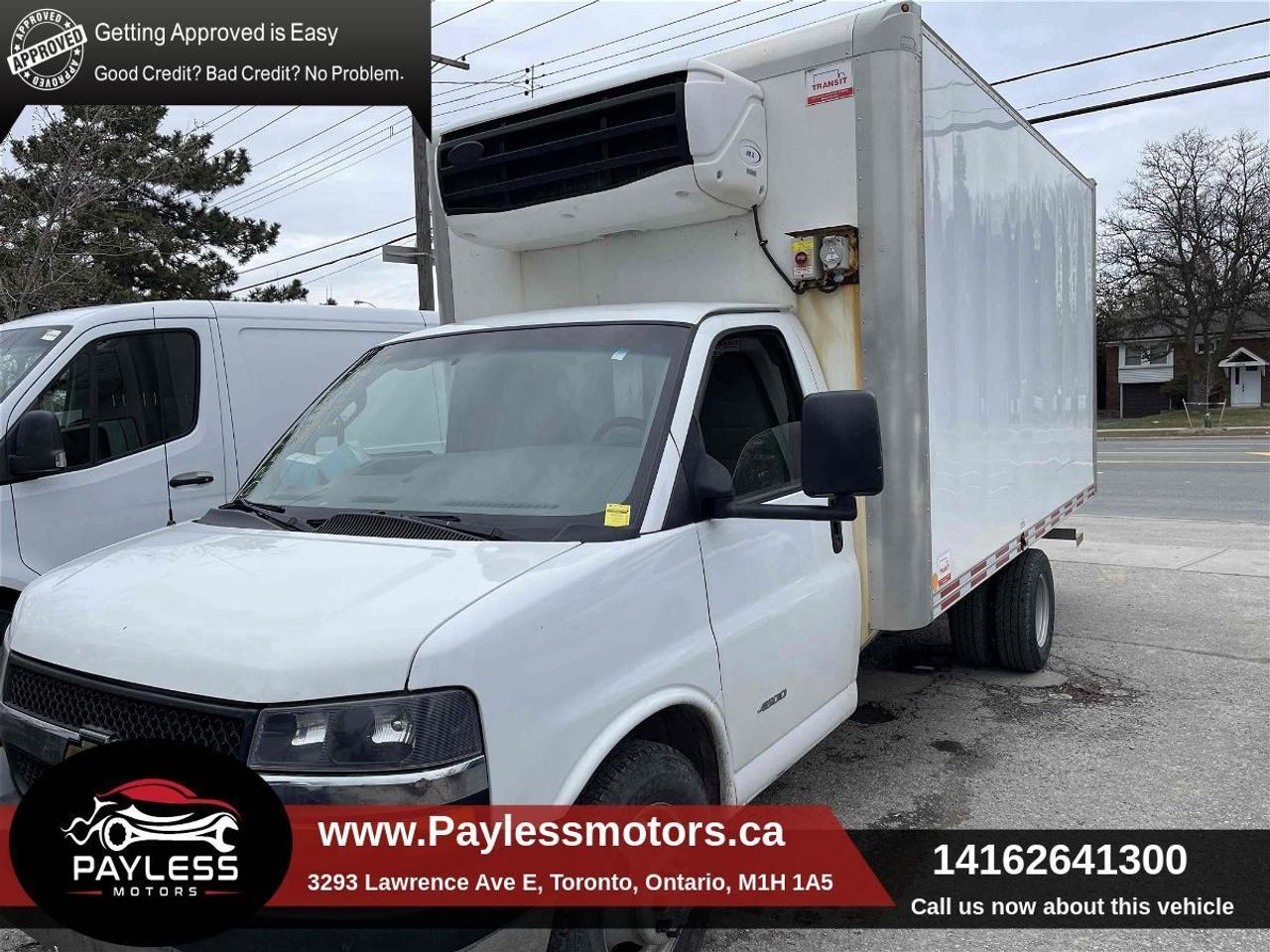 2017 Chevrolet Express 4500 Van 159 Photo
