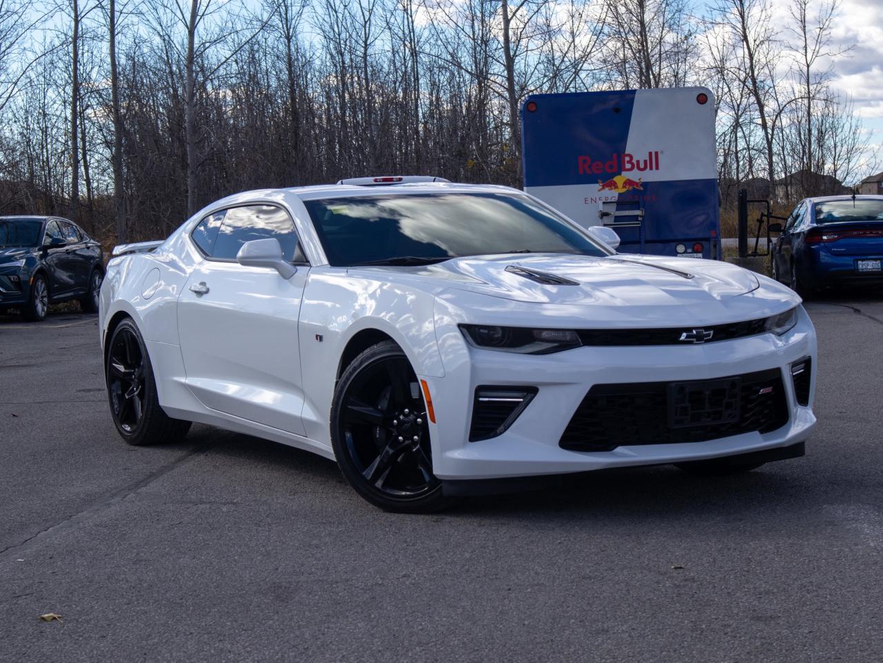 2016 Chevrolet Camaro 2SS- 6.2L V8, Ambient Interior LIghting Photo