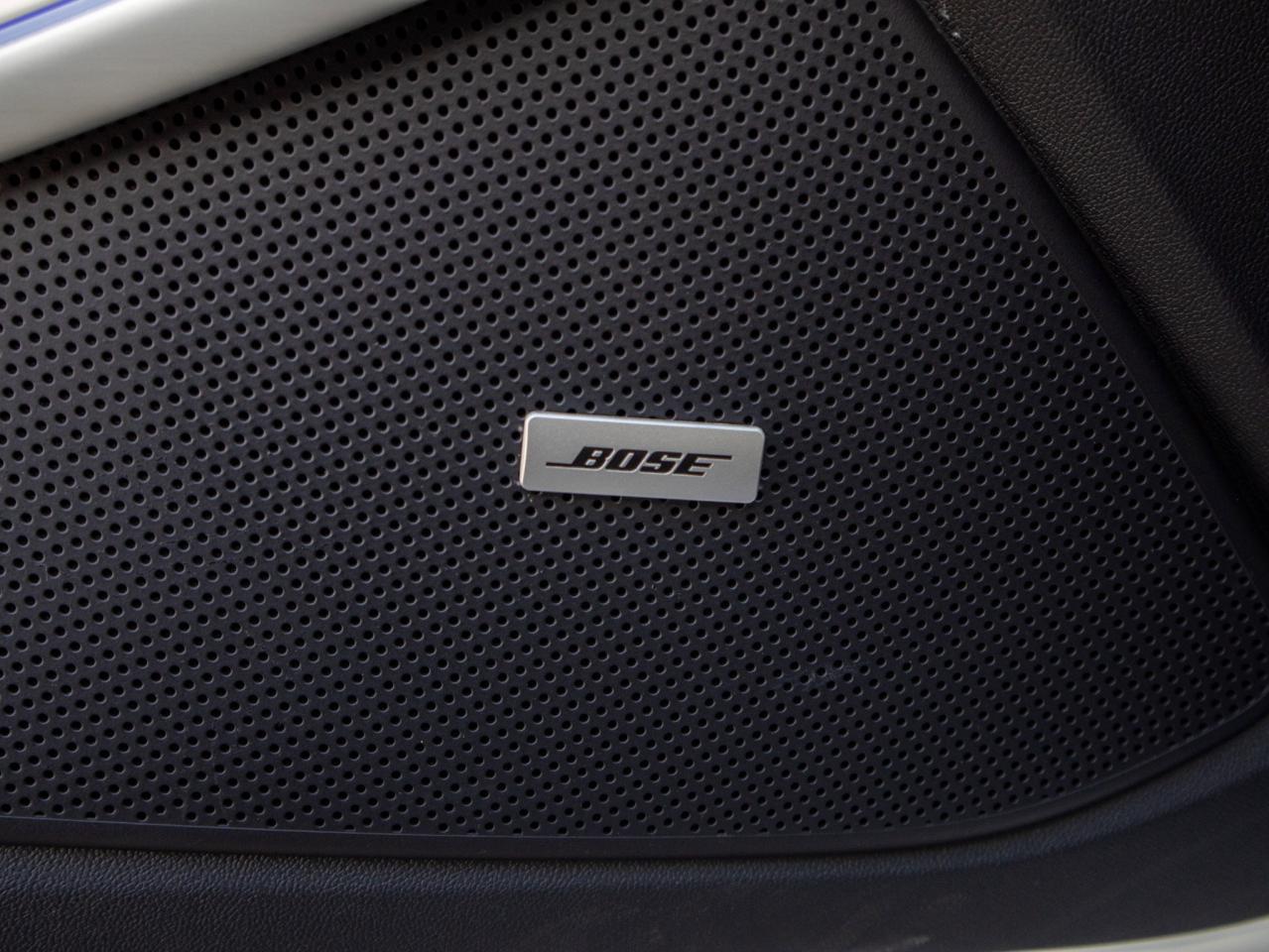 2016 Chevrolet Camaro 2SS- 6.2L V8, Ambient Interior LIghting Photo