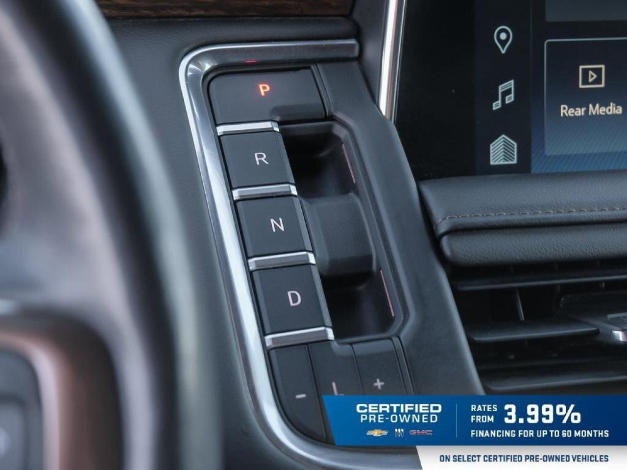 2023 Chevrolet Suburban High CountryHIGH COUNTRY, 6.2L, 4X4, NAV, ROOF, LO Photo