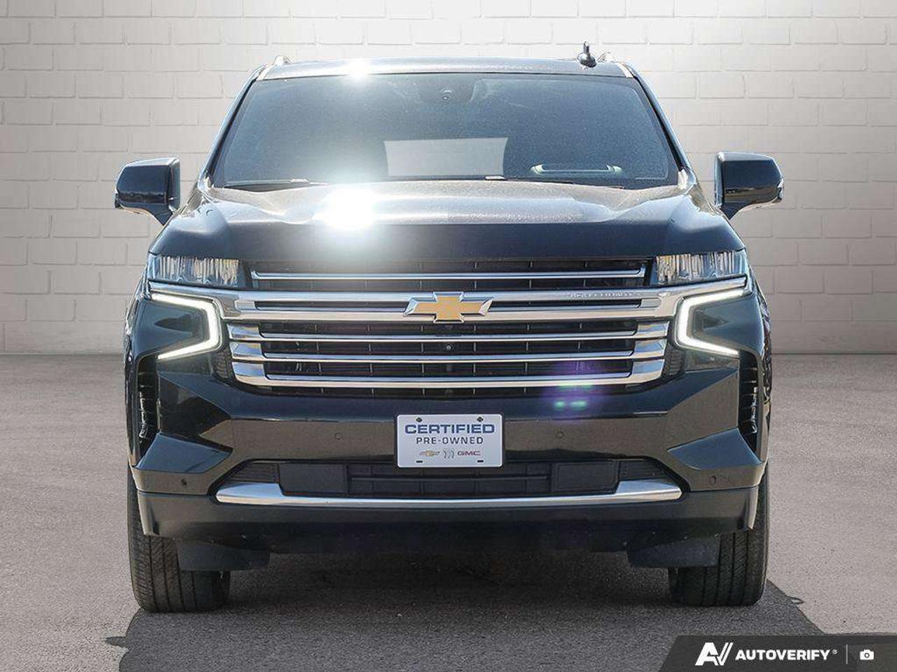 2023 Chevrolet Suburban HIGH COUNTRY, 6.2L, 4X4, NAV, ROOF, LOADED, 1-OWNER! Photo
