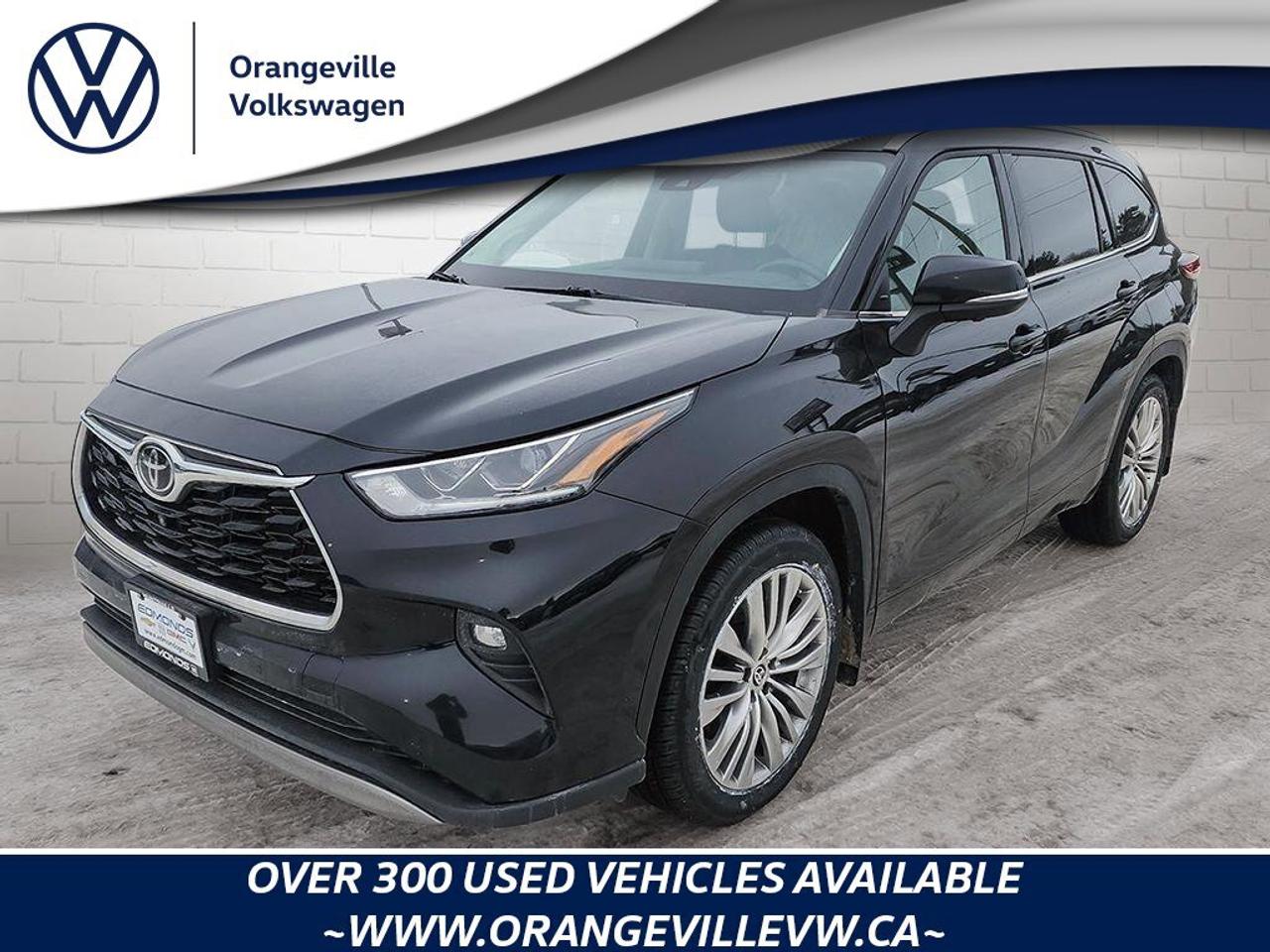 2023 Toyota Highlander LECertified Pre-Owned   One Owner   Winter Tires Photo