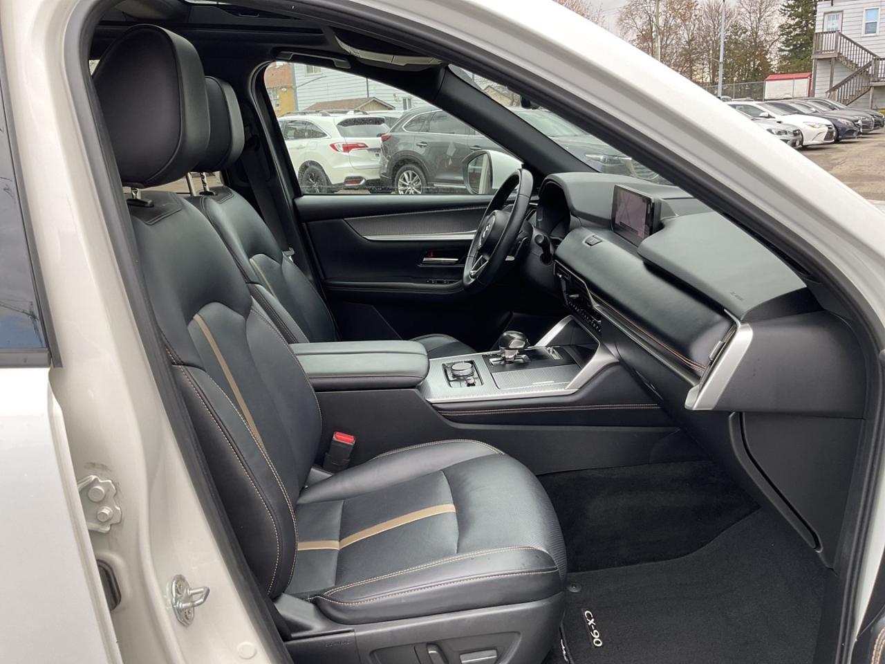 2024 Mazda CX-90 GT-P - MHEV! NAV! 360 CAM! BSM! 7 PASS! PANO ROOF! Photo