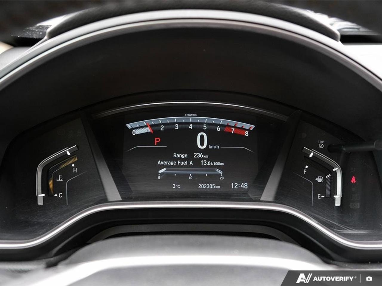 2017 Honda CR-V TouringCERTFIED AS-TRADED, AWD, BACKUP CAM, HEATED Photo