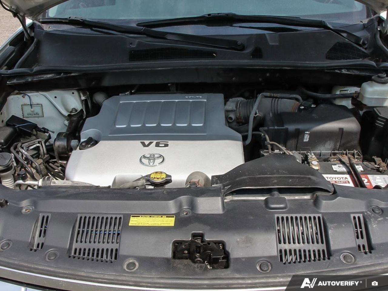 2013 Toyota Highlander LimitedAS-TRADED, ACCIDENT-FREE, NAV, JBL AUDIO, L Photo