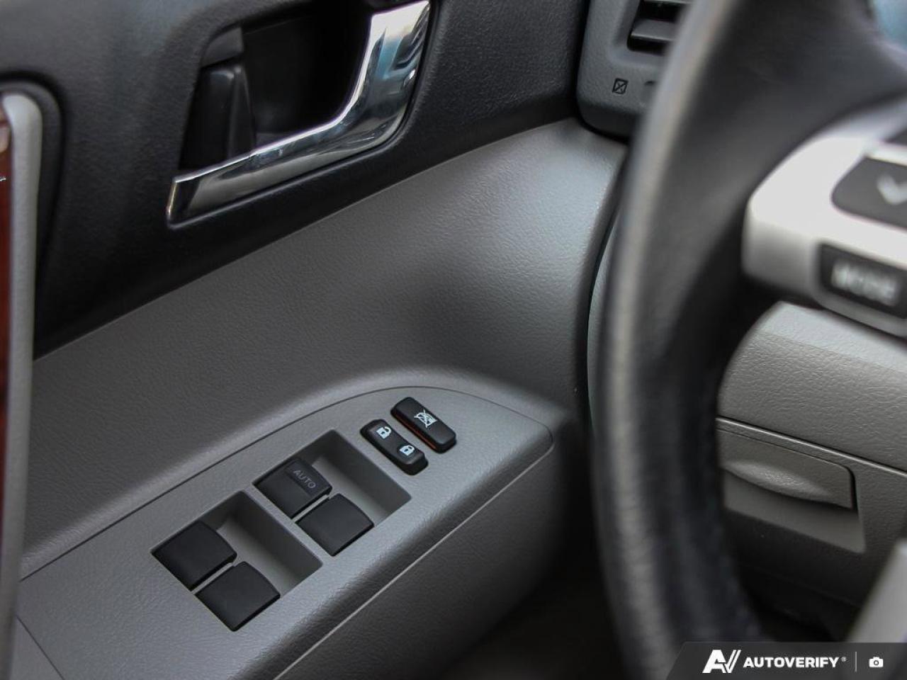 2013 Toyota Highlander LimitedAS-TRADED, ACCIDENT-FREE, NAV, JBL AUDIO, L Photo