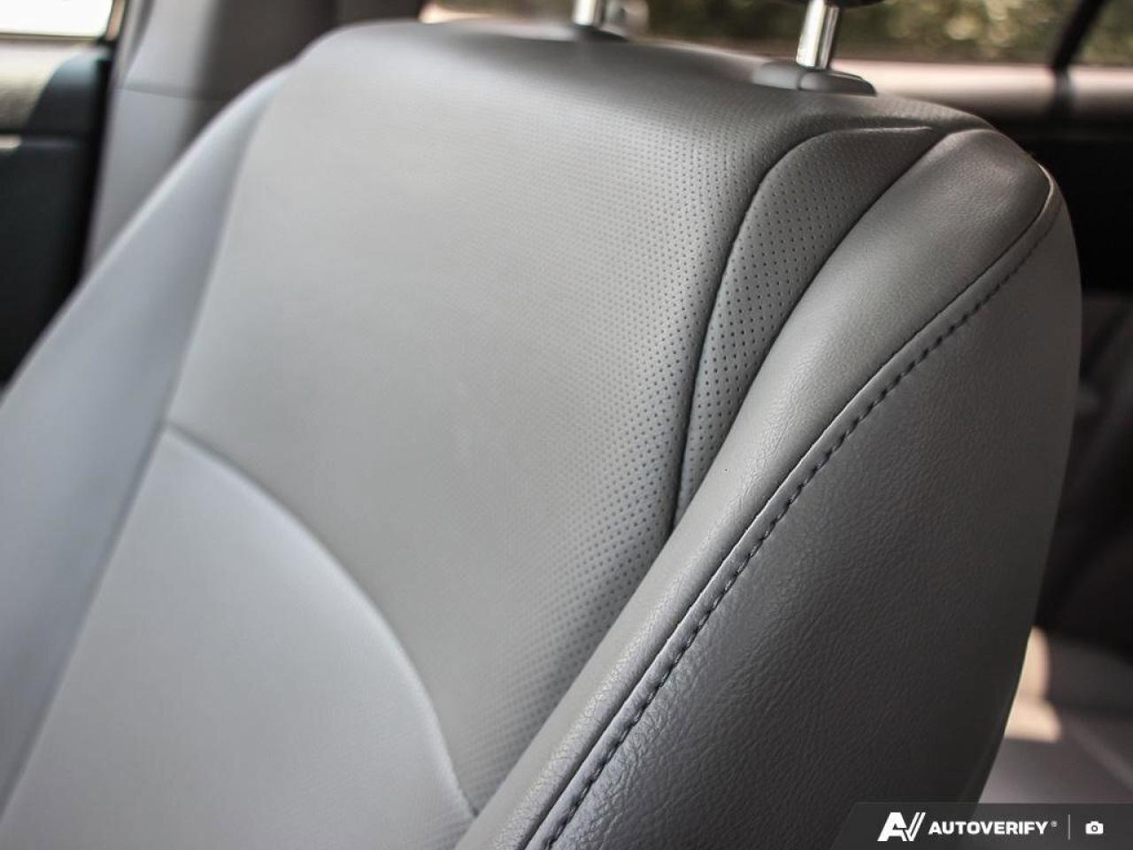 2013 Toyota Highlander LimitedAS-TRADED, ACCIDENT-FREE, NAV, JBL AUDIO, L Photo