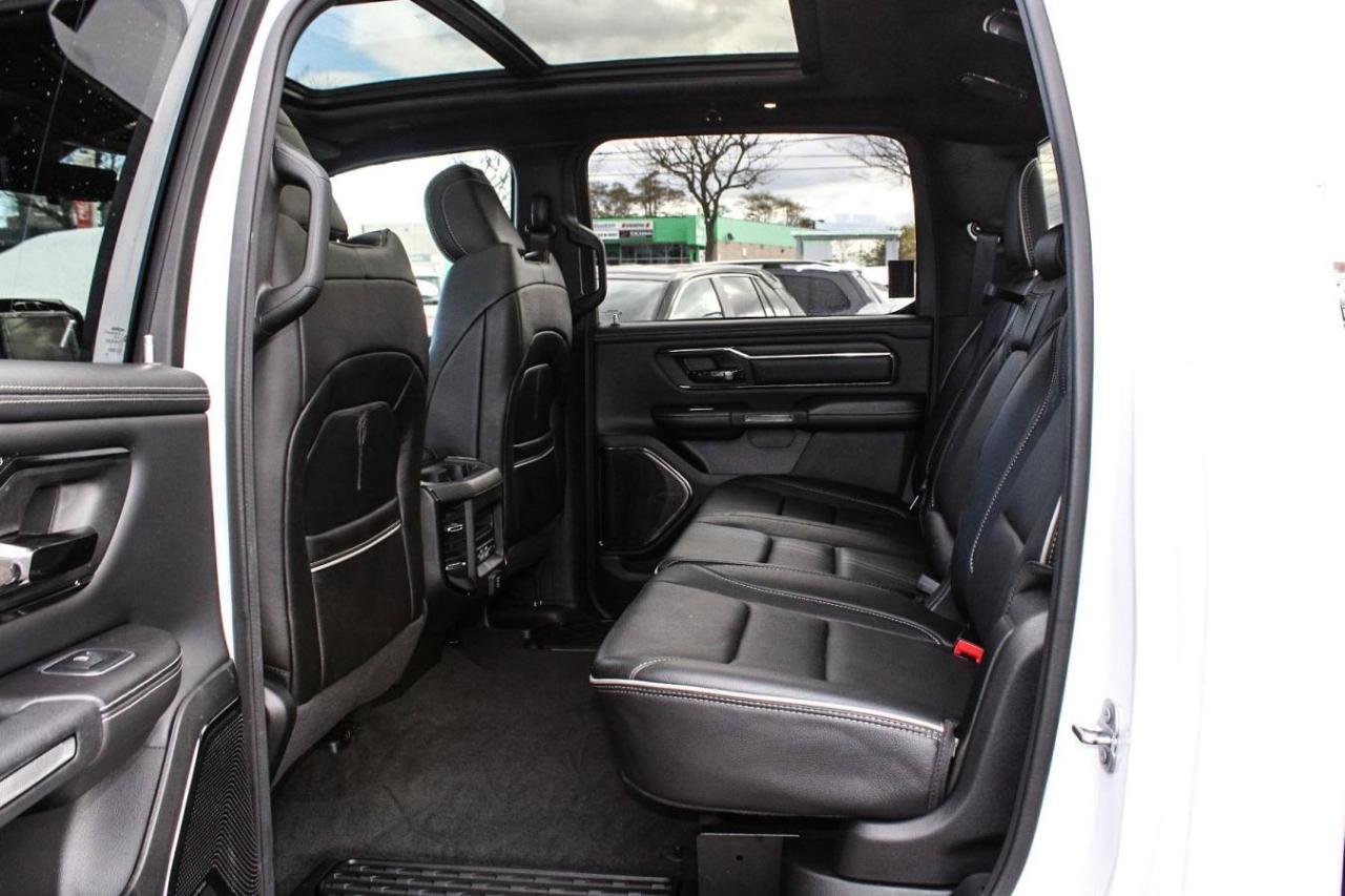 2023 RAM 1500 Limited 4x4 Crew Cab 5'7  Box Gps SiriusXM BkpCam Photo