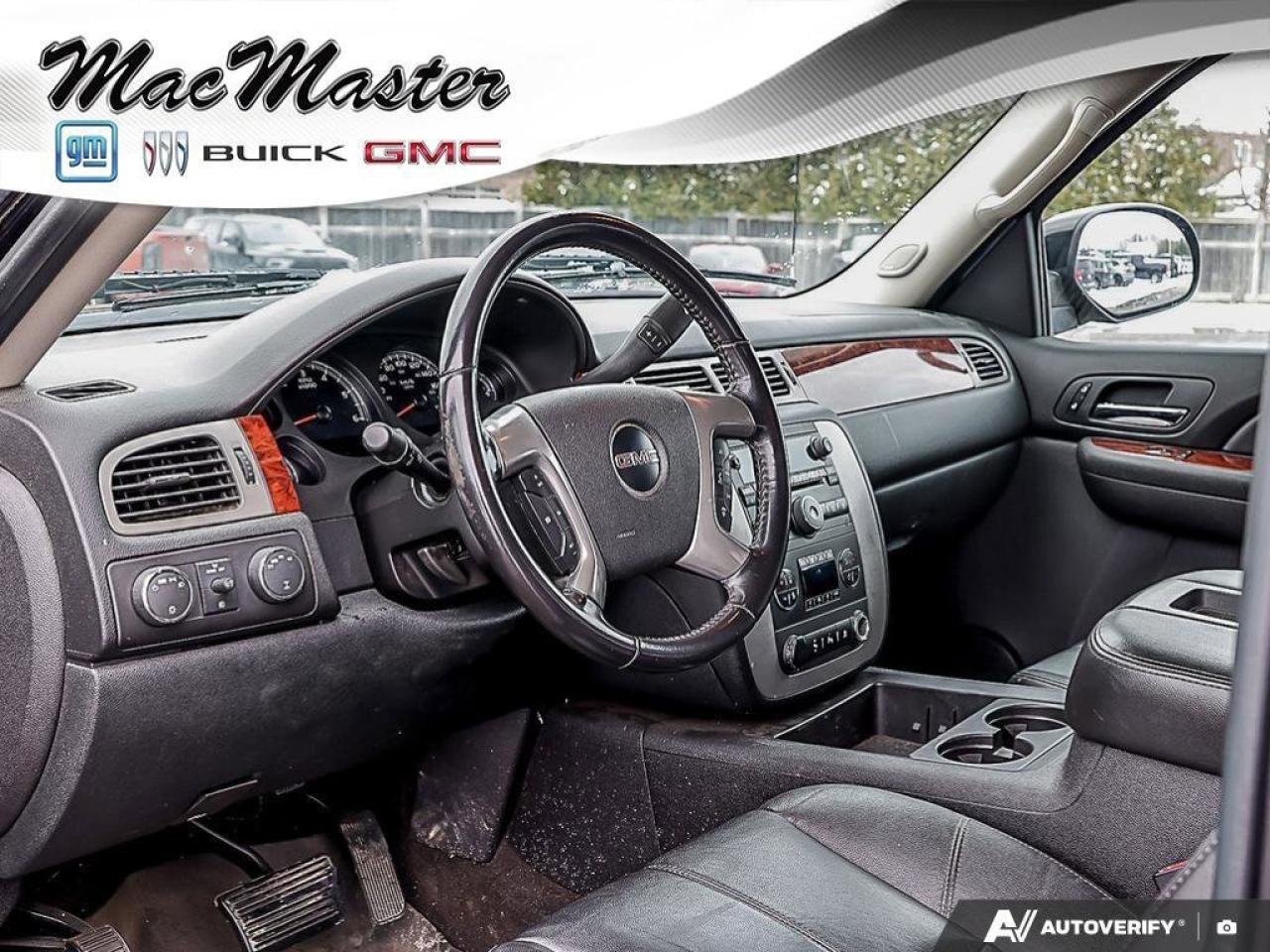 2009 GMC Sierra 1500 Work TruckSLT, CREW, 4X4, HEATED LEATHER, CHROME, Photo