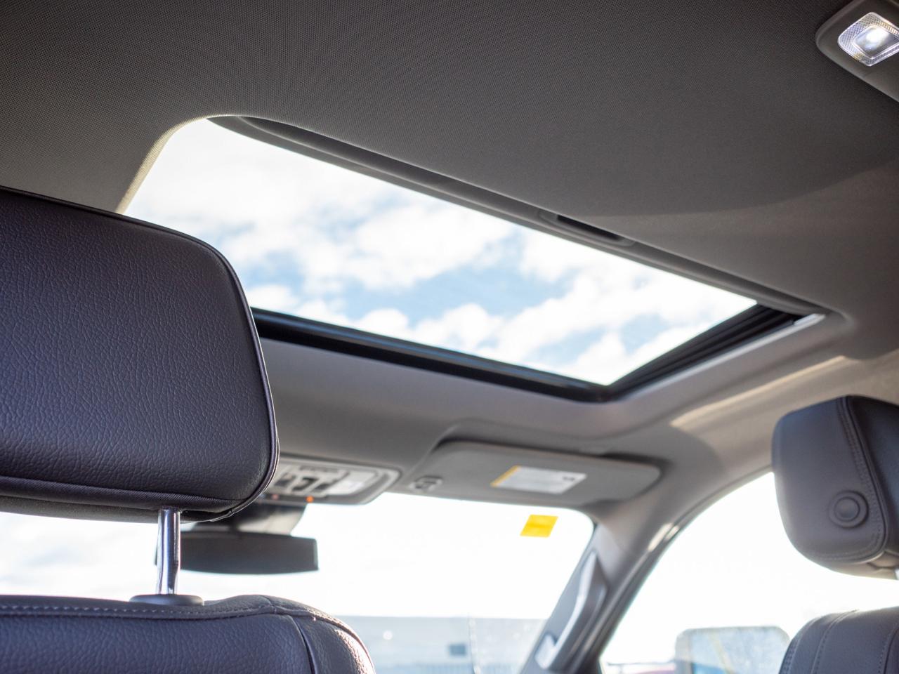 2025 GMC SIERRA 2500HD Denali - Power-Deployable Running Boards   Leather Photo