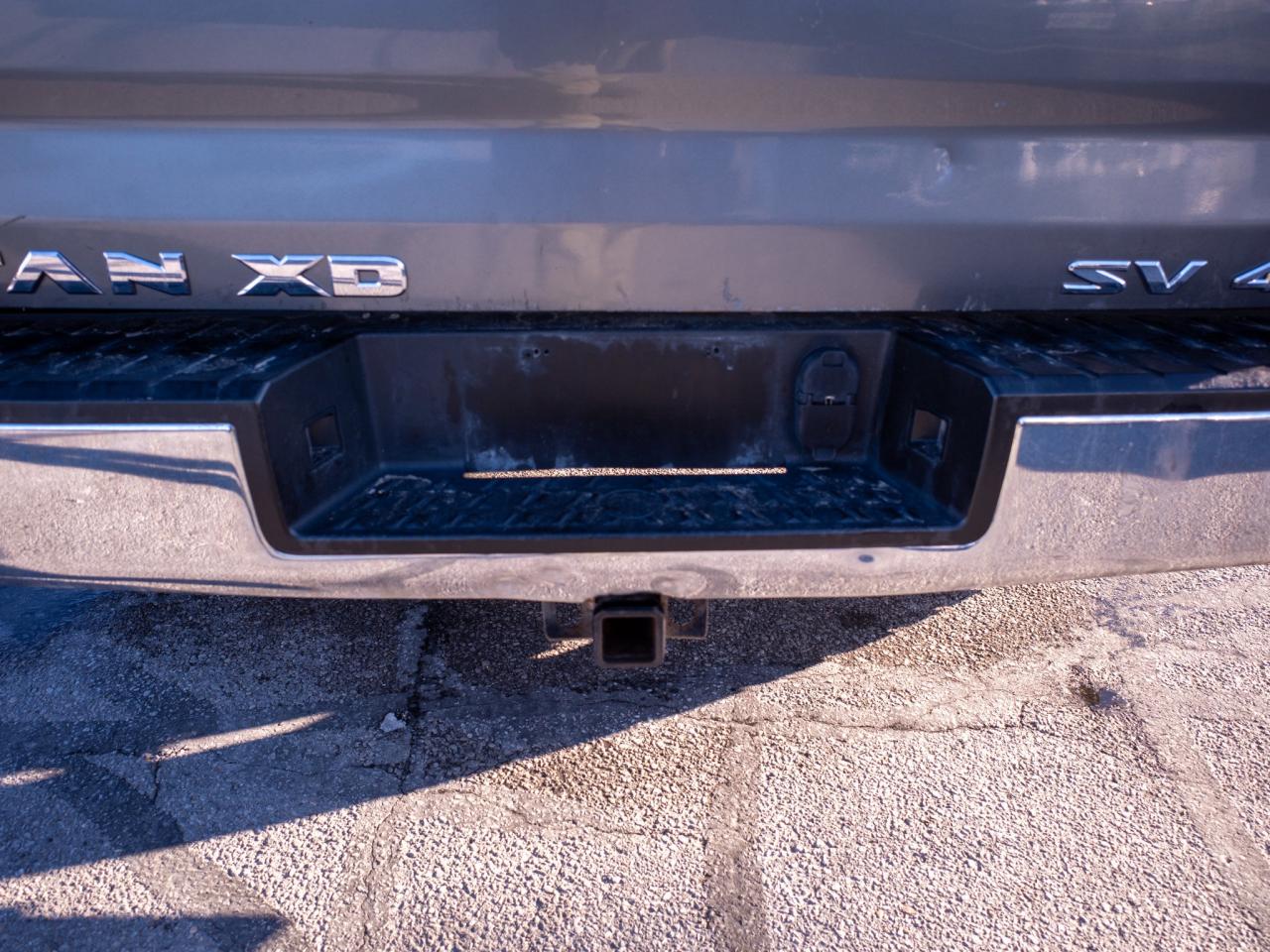 2017 Nissan Titan XD - Heated and Ventilated Seats Photo