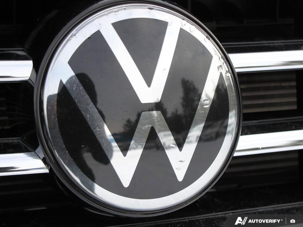 2022 Volkswagen Tiguan ComfortlineACCIDENT-FREE, AWD, CARPLAY, AWD, HTD S Photo