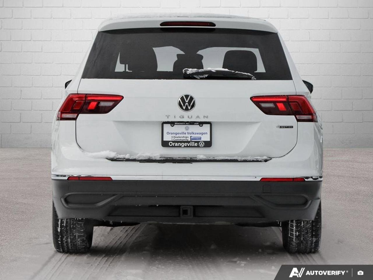 2022 Volkswagen Tiguan ComfortlineACCIDENT-FREE, AWD, CARPLAY, AWD, HTD S Photo