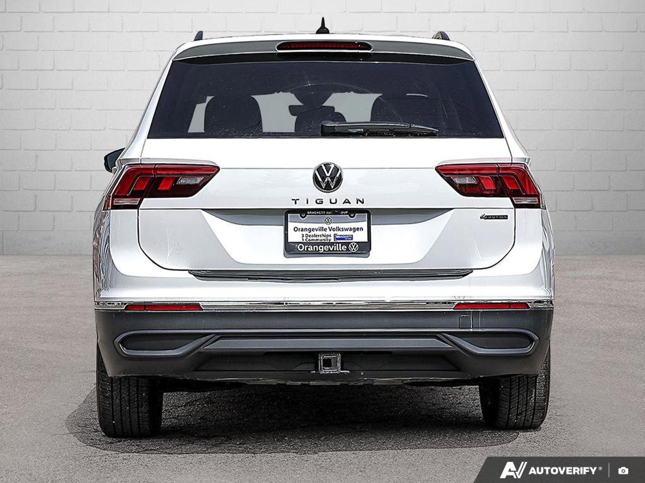 2022 Volkswagen Tiguan ComfortlineACCIDENT-FREE, AWD, CARPLAY, AWD, HTD S Photo