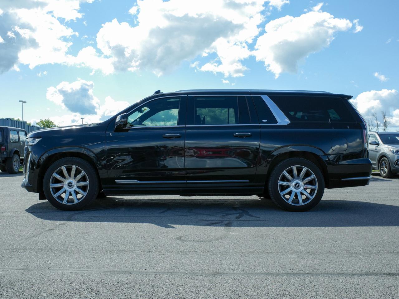 2021 Cadillac Escalade ESV Premium Luxury Platinum - Rear Seat Entertainment Photo