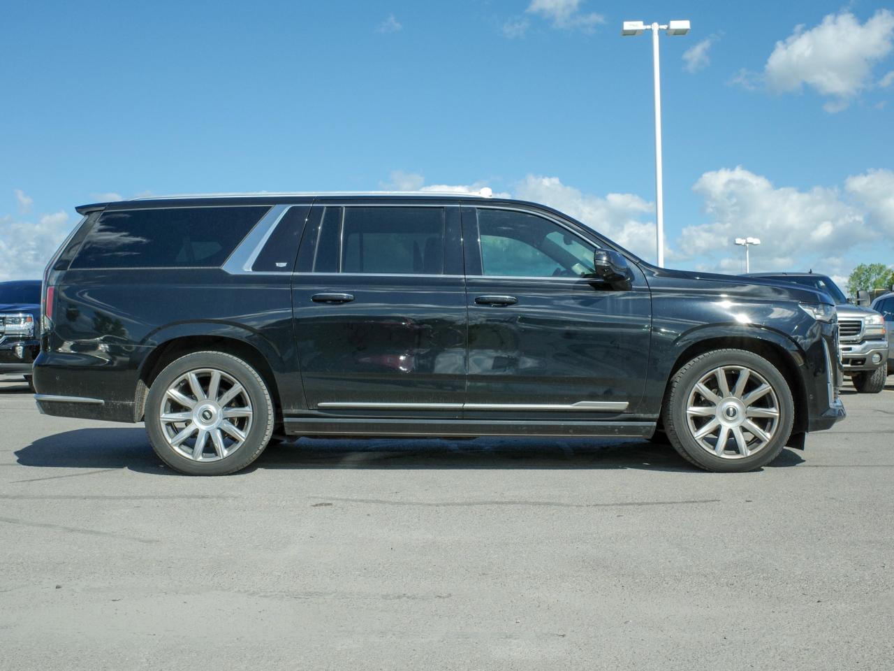 2021 Cadillac Escalade ESV Premium Luxury Platinum - Rear Seat Entertainment Photo