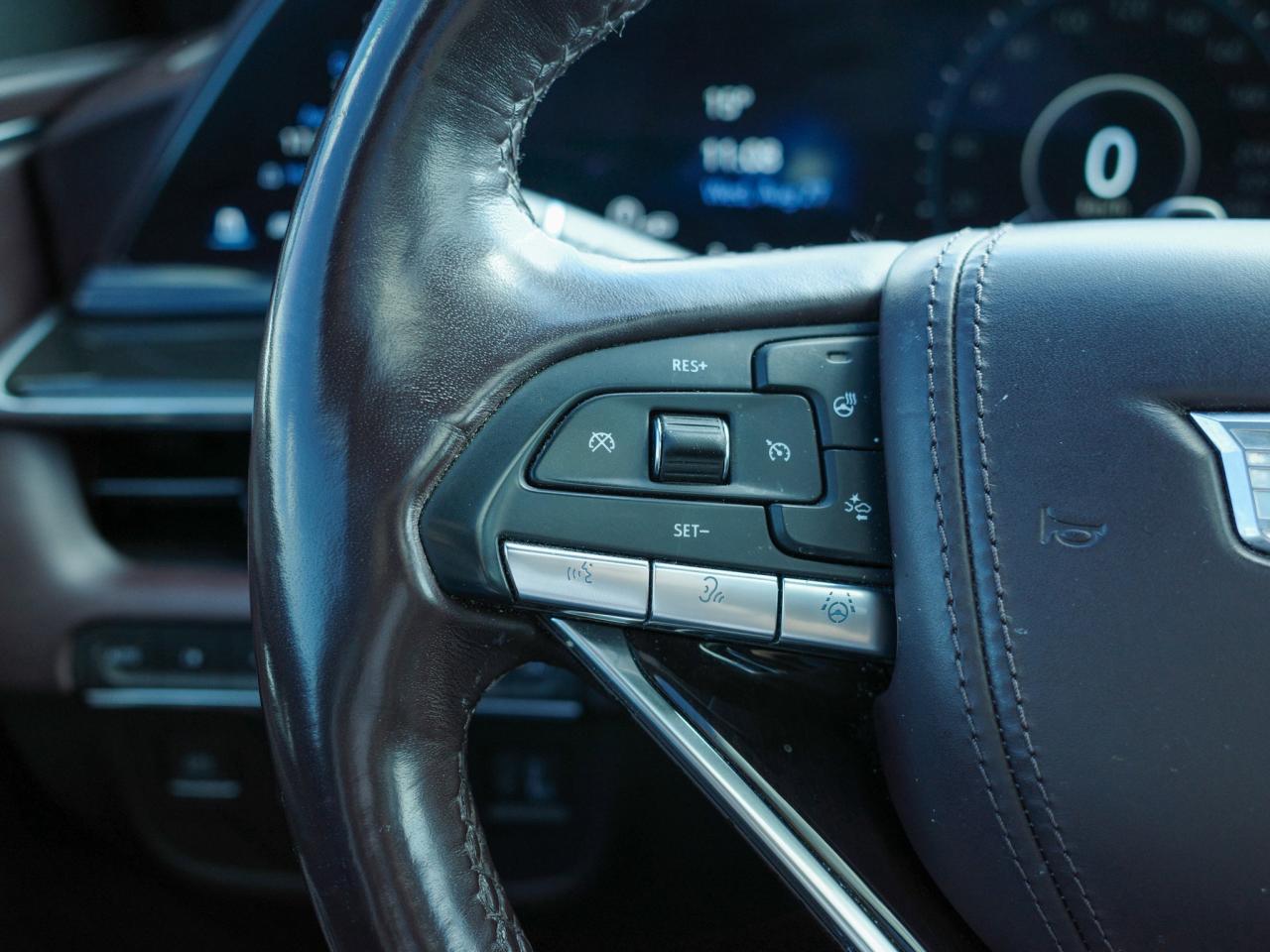 2021 Cadillac Escalade ESV Premium Luxury Platinum - Rear Seat Entertainment Photo