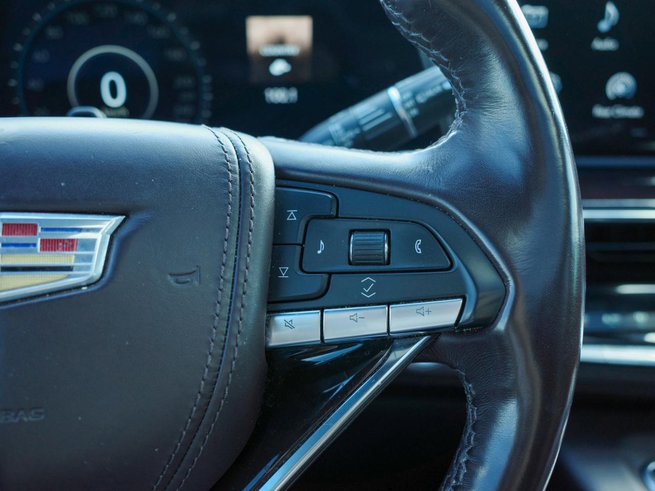 2021 Cadillac Escalade ESV Premium Luxury Platinum - Rear Seat Entertainment Photo