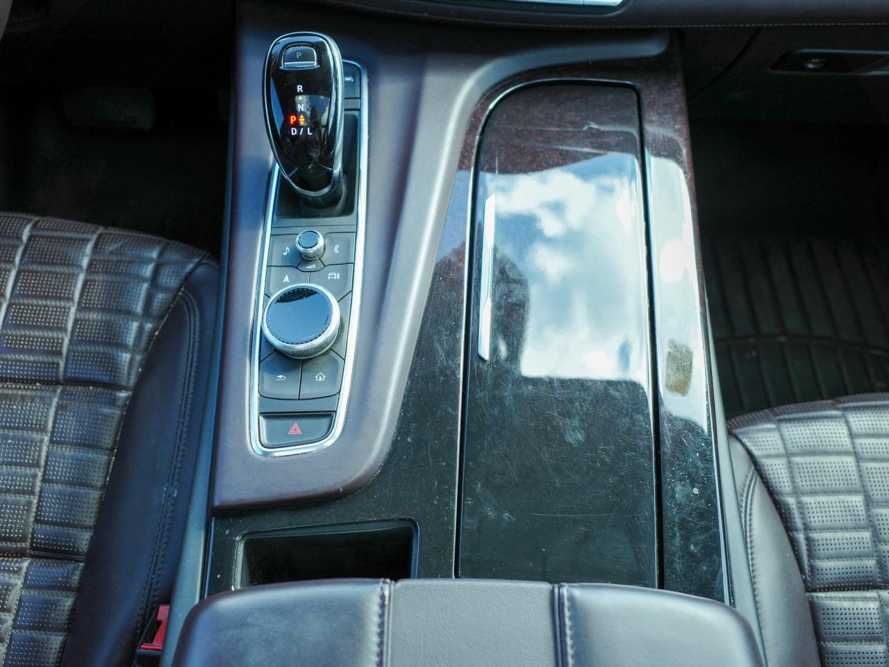 2021 Cadillac Escalade ESV Premium Luxury Platinum - Rear Seat Entertainment Photo