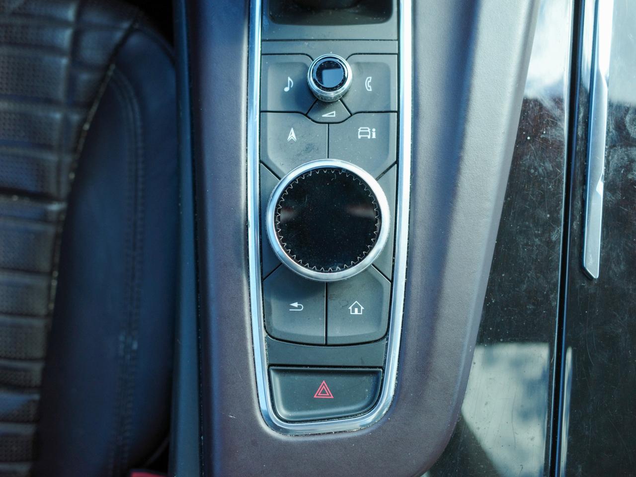 2021 Cadillac Escalade ESV Premium Luxury Platinum - Rear Seat Entertainment Photo