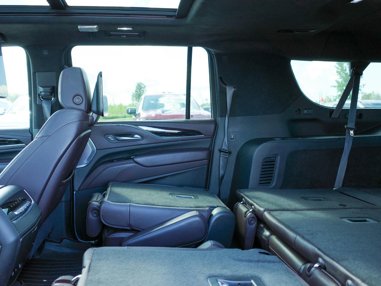 2021 Cadillac Escalade ESV Premium Luxury Platinum - Rear Seat Entertainment Photo