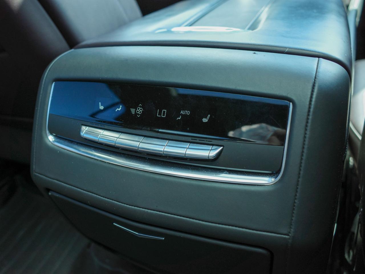 2021 Cadillac Escalade ESV Premium Luxury Platinum - Rear Seat Entertainment Photo