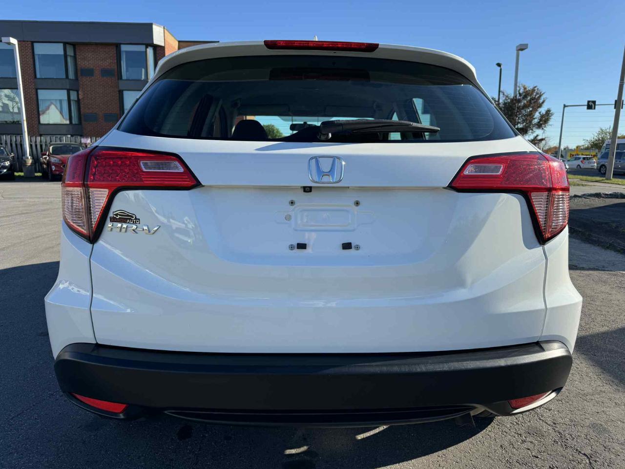 2017 Honda HR-V 2WD 4dr LX Photo
