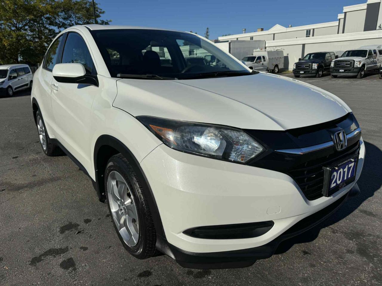 2017 Honda HR-V 2WD 4DR CVT LX Photo