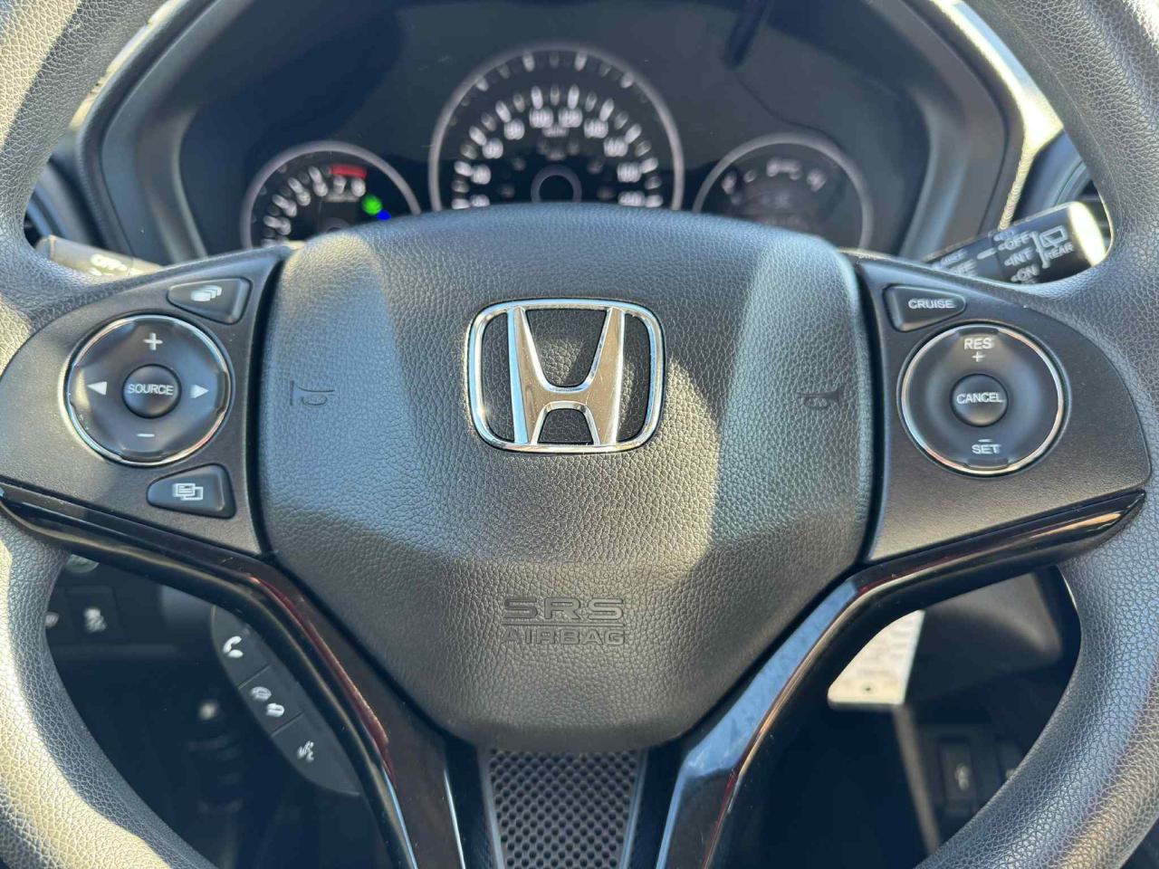 2017 Honda HR-V 2WD 4DR CVT LX Photo